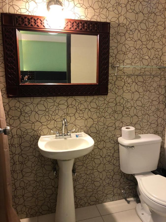 Hotel Francis Culiacán エクステリア 写真